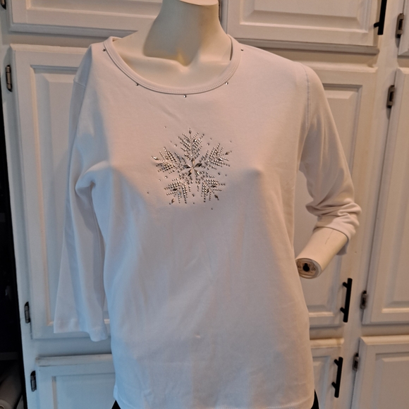 Chic White Embellished Long Sleeve Top - Picture 1 of 6